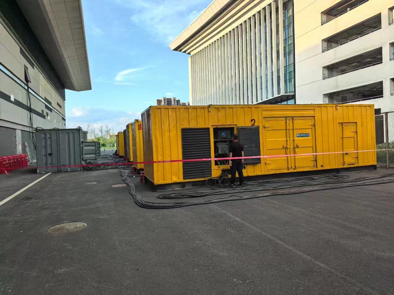 阿鲁科尔沁柴油发电机冬季保养注意事项?